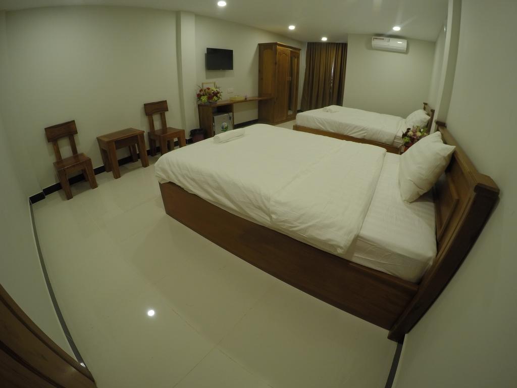 Regal Home Guesthouse Phnom Penh Exteriör bild