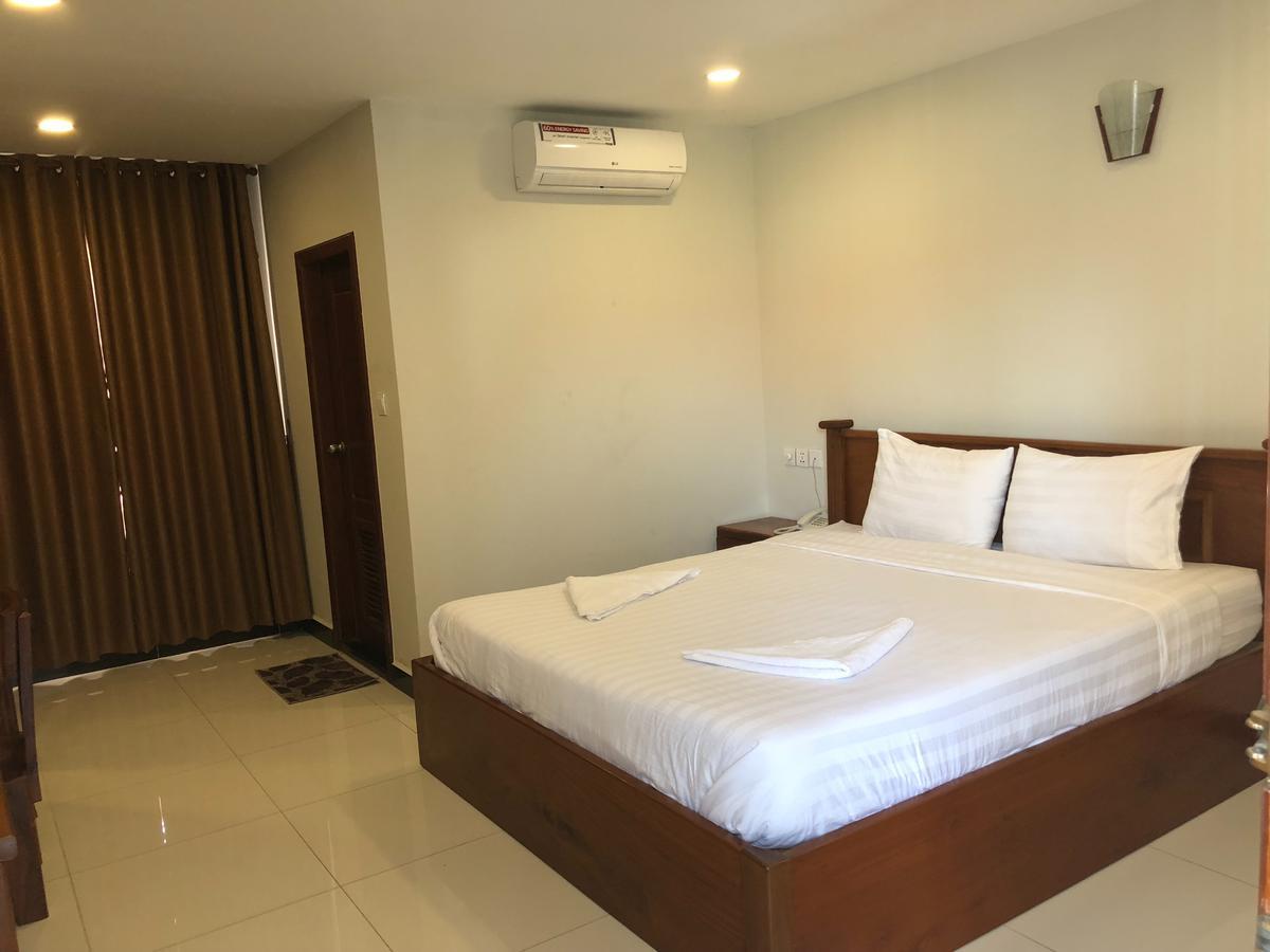 Regal Home Guesthouse Phnom Penh Exteriör bild