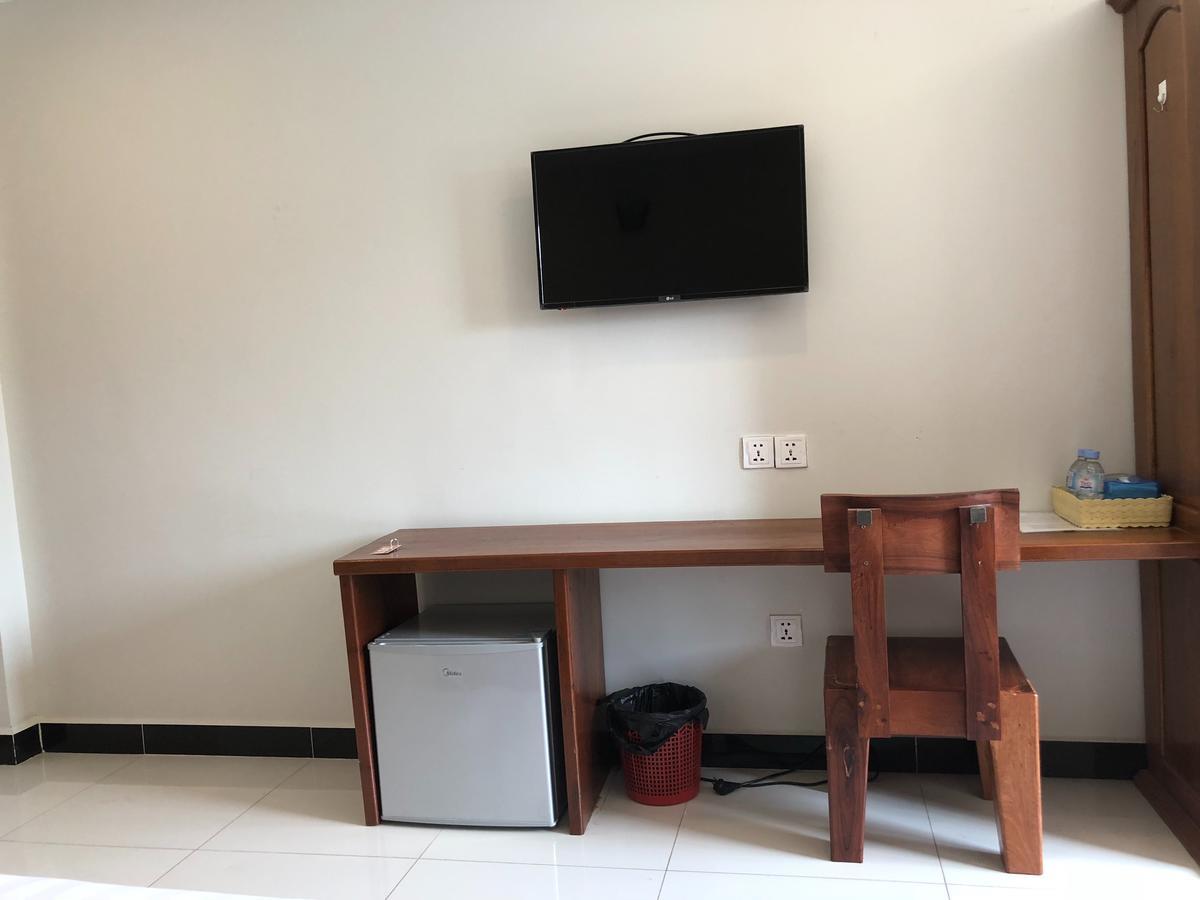 Regal Home Guesthouse Phnom Penh Exteriör bild